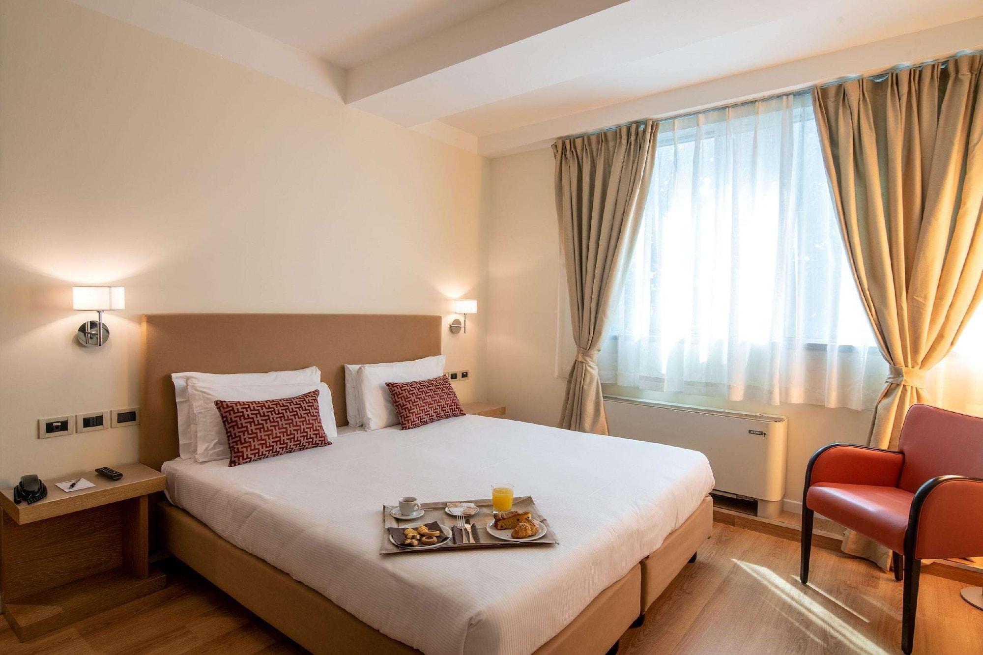 Jr Hotels Gigli Firenze Calenzano Luaran gambar