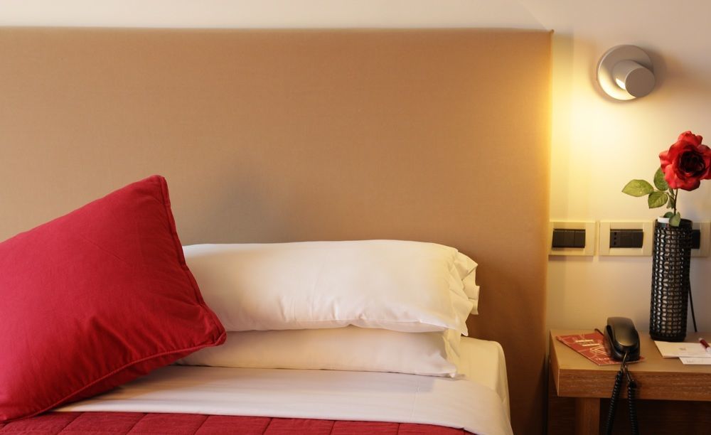 Jr Hotels Gigli Firenze Calenzano Luaran gambar
