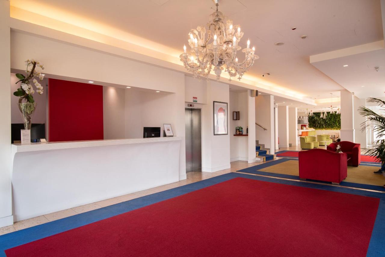 Jr Hotels Gigli Firenze Calenzano Luaran gambar